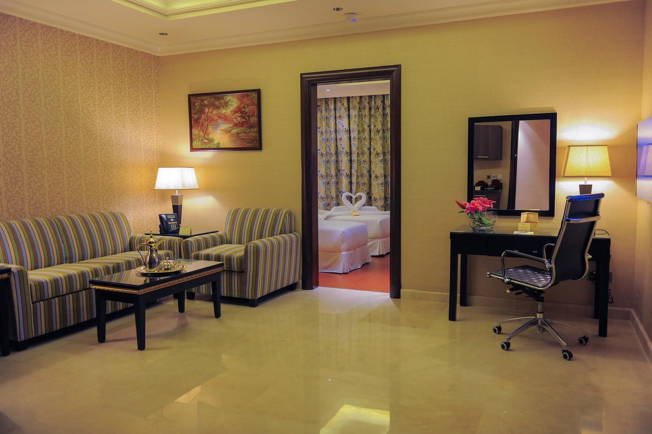 Suite Inn Hotel Riad Exterior foto